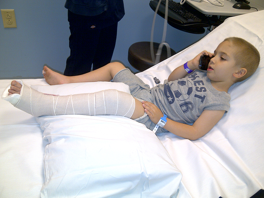 Against advice child was tandem with his chiropractor father on a trampoline. One of the lucky ones, only a leg injury.