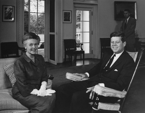 Surgeon Janet Travell and president JF Kennedy